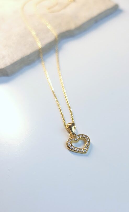 verguld zilveren ketting met gouden hartje met zirconia