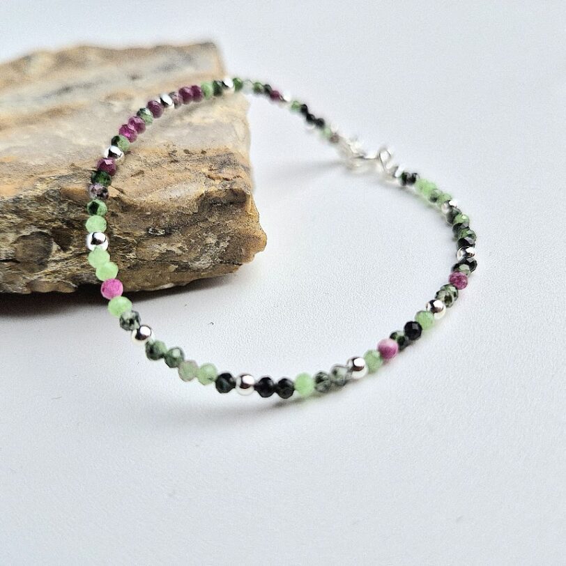 robijn in zoisiet armbandje handgemaakt zilver
